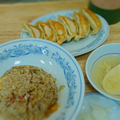 ぎょうざの満洲 中野南口店 中野駅 餃子