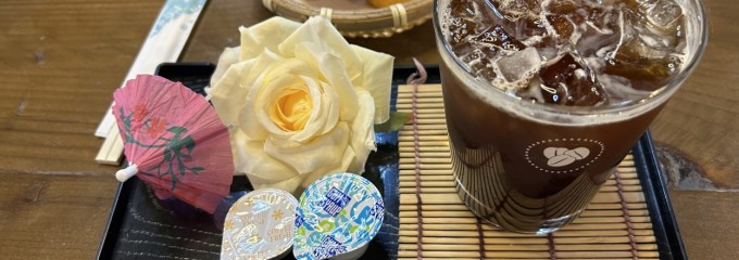 カフェ&バー 金魚亭