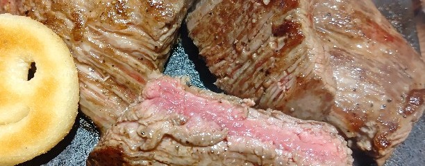 溶岩焼ステーキ＆お肉のせごはん MEAT THOUSAND