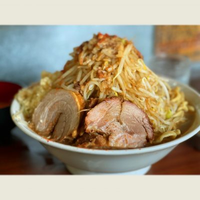 ラーメン荘 地球規模で考えろ 未来へ 茨木市駅 ラーメン ラーメン荘 地球規模で考えろ 未来へ 茨木市駅 ラーメン