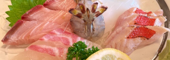 まるは食堂旅館 本店