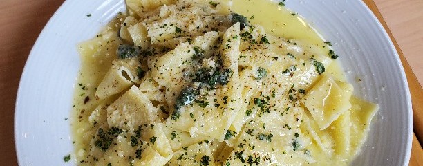 イタリアン厨房　エル・ヒラソル