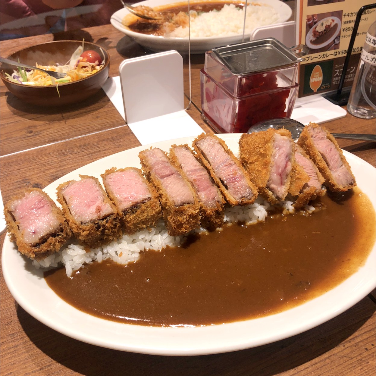 カレーナンド スプーン>