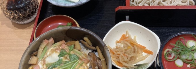 自家製うどん・そば・手作り豆冨かさね