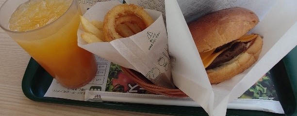 モスバーガー 富山掛尾店