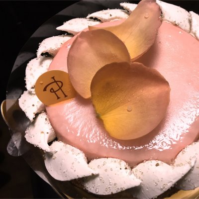 ピエール エルメ パリ Jr大阪三越伊勢丹店 洋菓子 ピエール エルメ パリ Jr大阪三越伊勢丹店 洋菓子