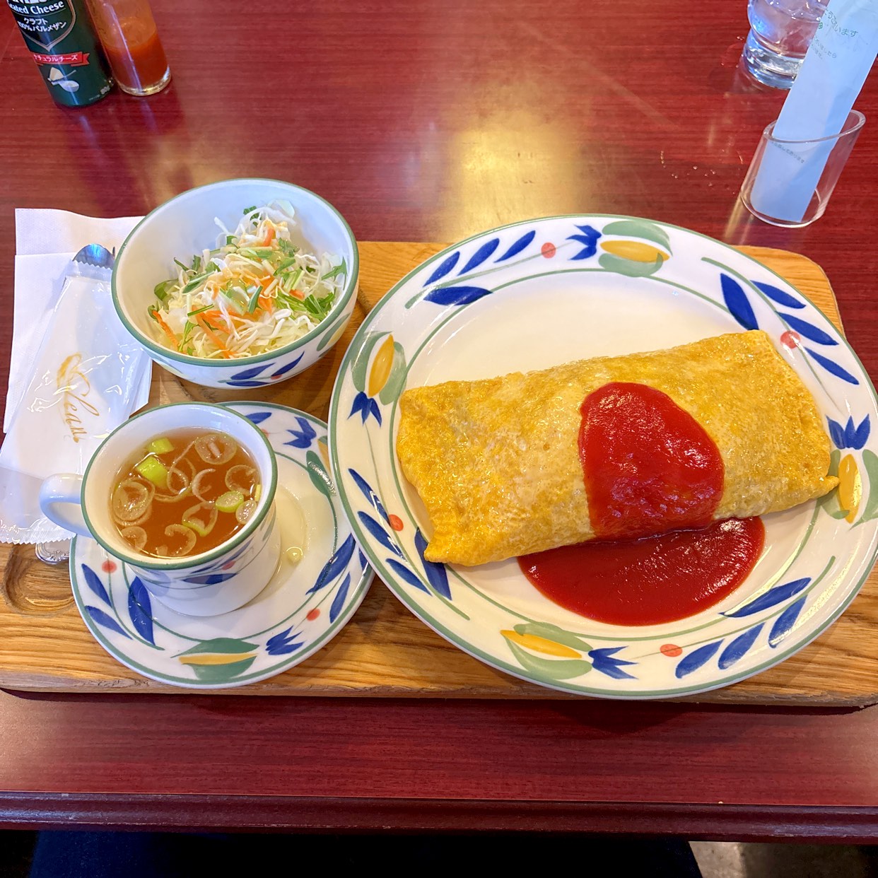 カフェ & デリ 伯爵 邸