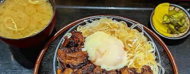 とんかつ麻釉