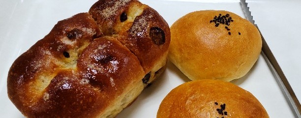 ベーカリーカフェレストラン SAZANKA