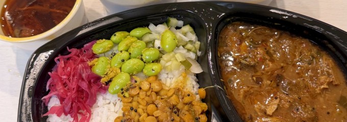 創作カレー manos