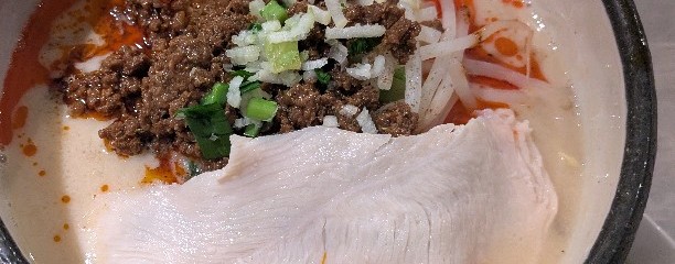 人類みな麺類とエスサワダ