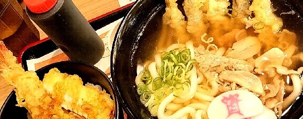 資さんうどん三郷店