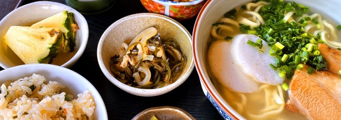 琉球茶房 あしびうなぁ