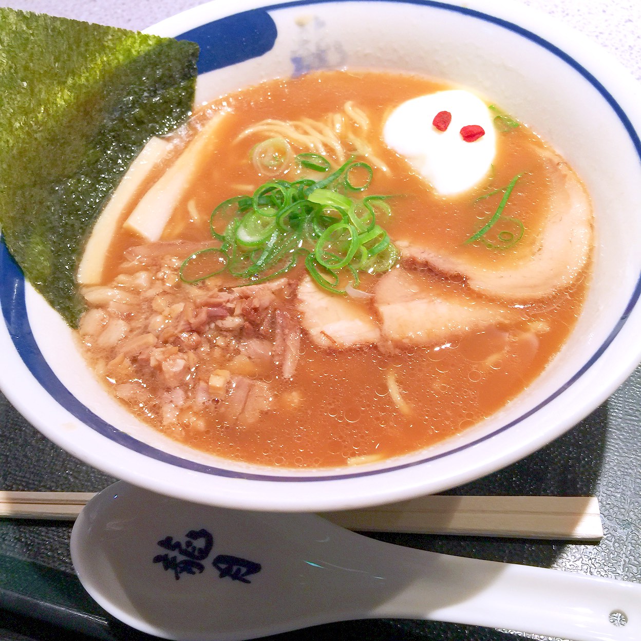 龍 月 ラーメン