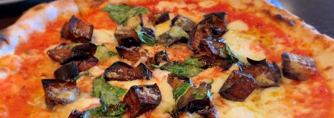 ナポリピッツァ Pizzeria La Rossa