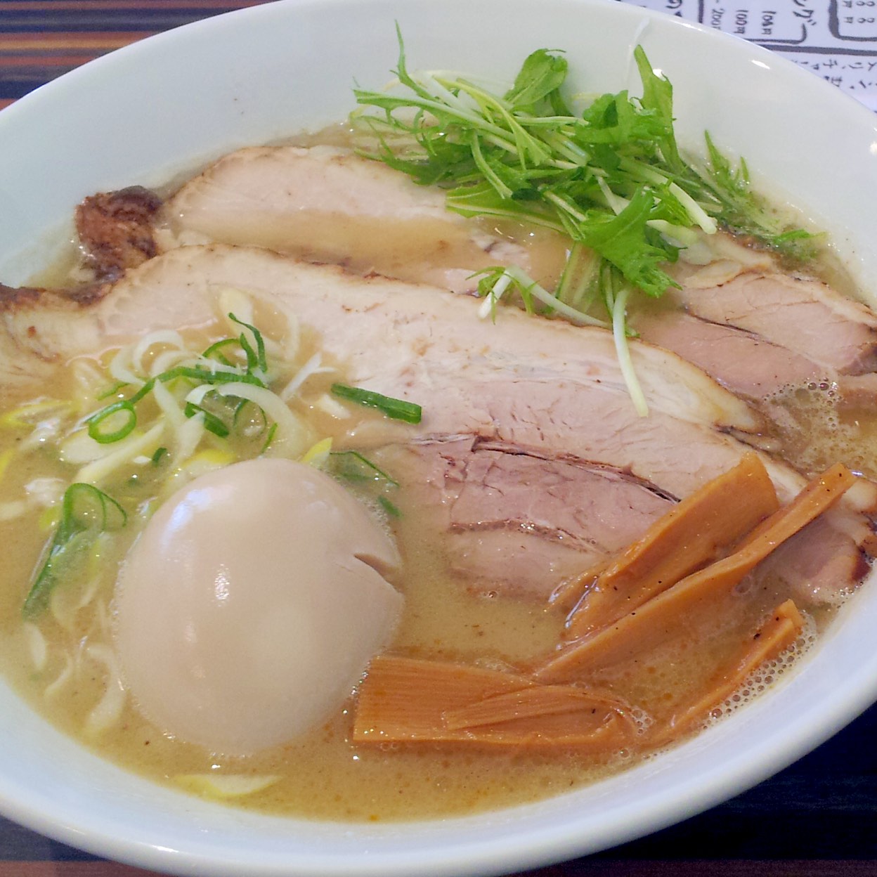 ラーメン ロケット キッチン