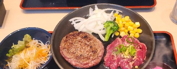 とろけるハンバーグ福よし 福岡宗像店