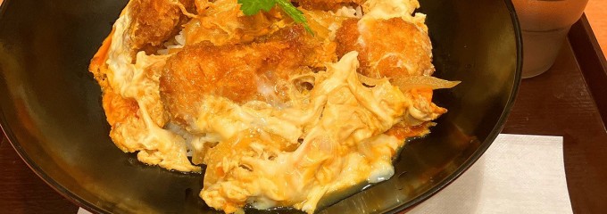 鳥専門店　鳥さく