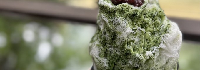 黒茶屋 野外テラス 水の音
