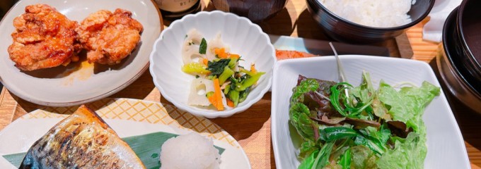 博多もつ鍋 やまや 新横浜店