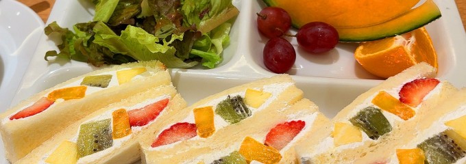 果実園 リーベル 横浜ランドマークプラザ店