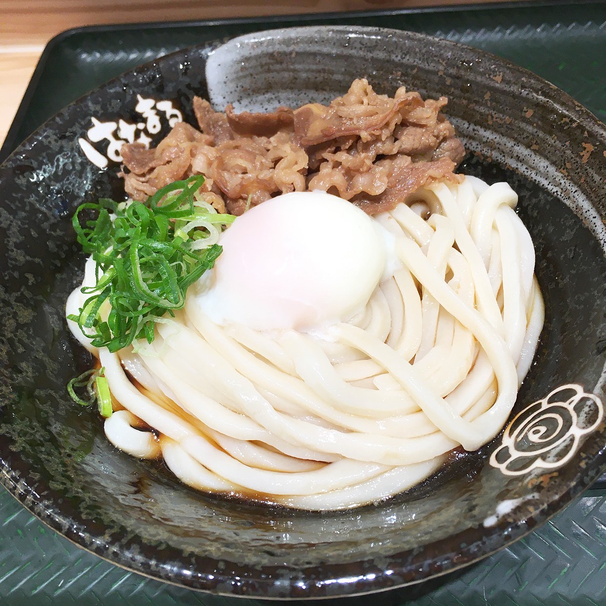 はなまる うどん 新宿 東口 モア 街 店