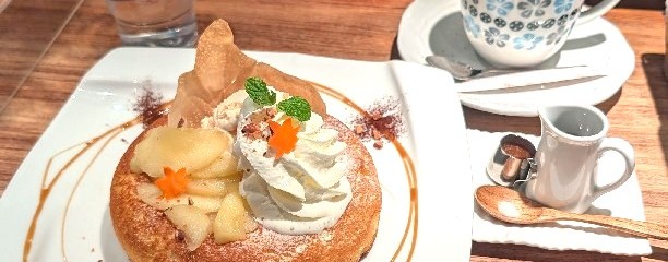 石釜 bake bread 茶房 TAM TAM