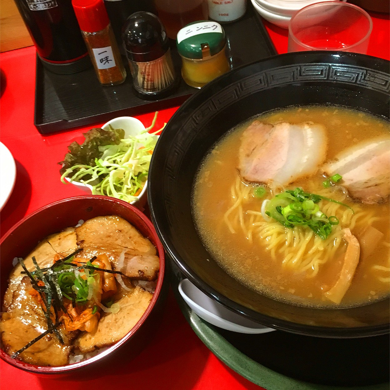 丸 醤 ラーメン
