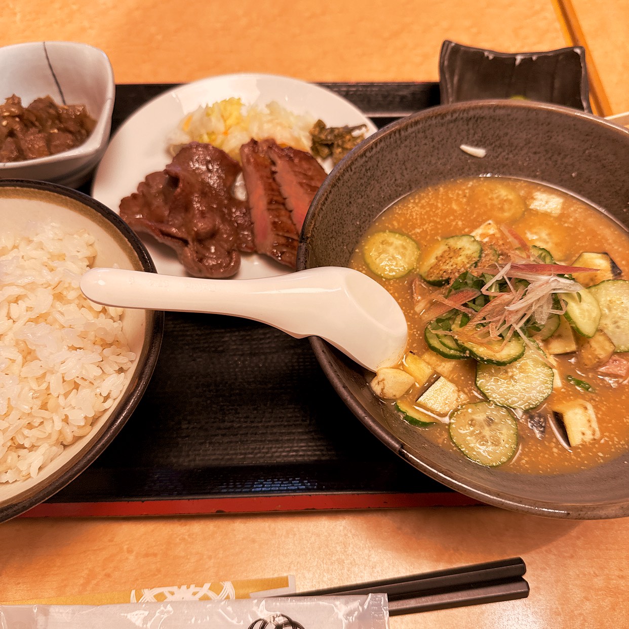 牛 たん 炭焼 利久 エソラ 池袋 店