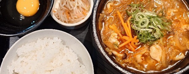 カルビ丼とスン豆腐専門店 韓丼 岡山高柳店