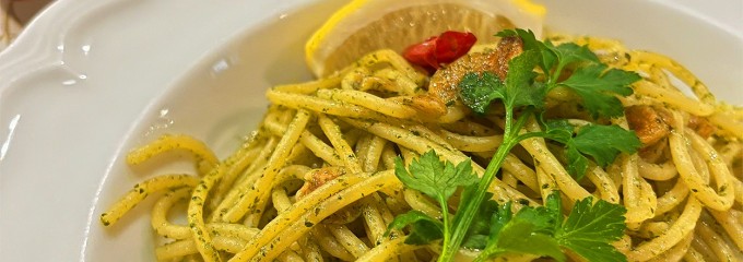 Cannery Row 金沢鞍月店