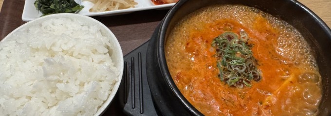 韓辛DELI 淀屋橋店