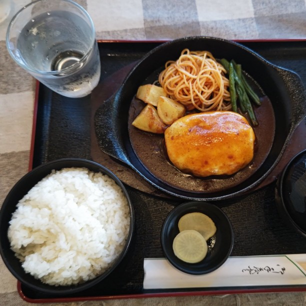 田々夢詩 ()