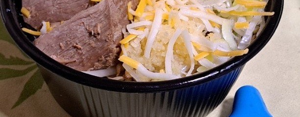 極厚メガチャーシュー丼 丼二郎 新横浜店