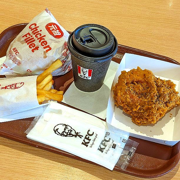 ケンタッキーフライドチキンMr.MAX湘南藤沢店(藤沢市その他