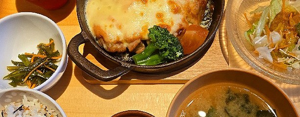 おぼんdeごはん　MARK IS 福岡ももち店