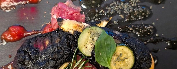ユーフォーテーブル　カフェ