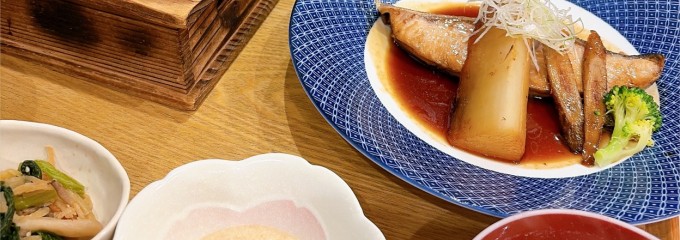 炊きたてごはん食堂 こめやさかなや フレスポジャングルパーク店