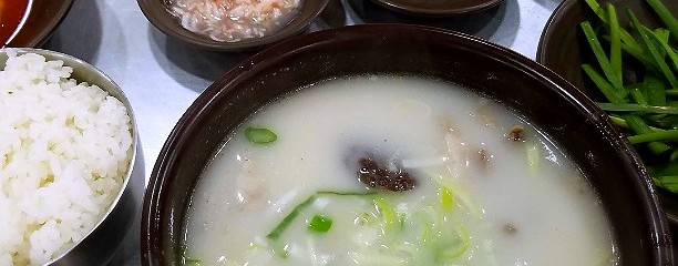 진배기원조할매국밥 티미널점