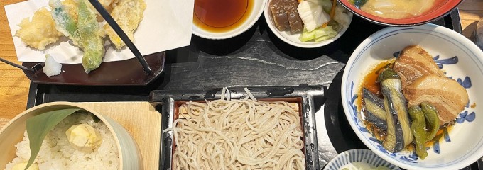桜井甘精堂 泉石亭 本店