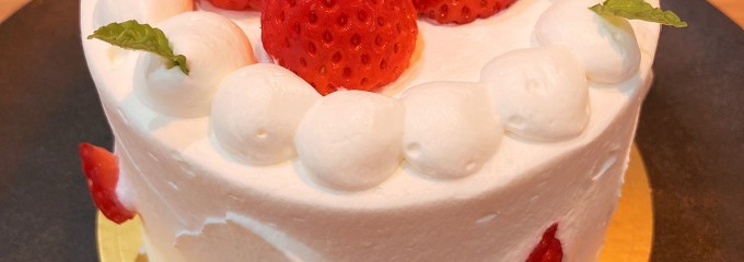 パティシエ・オカダ