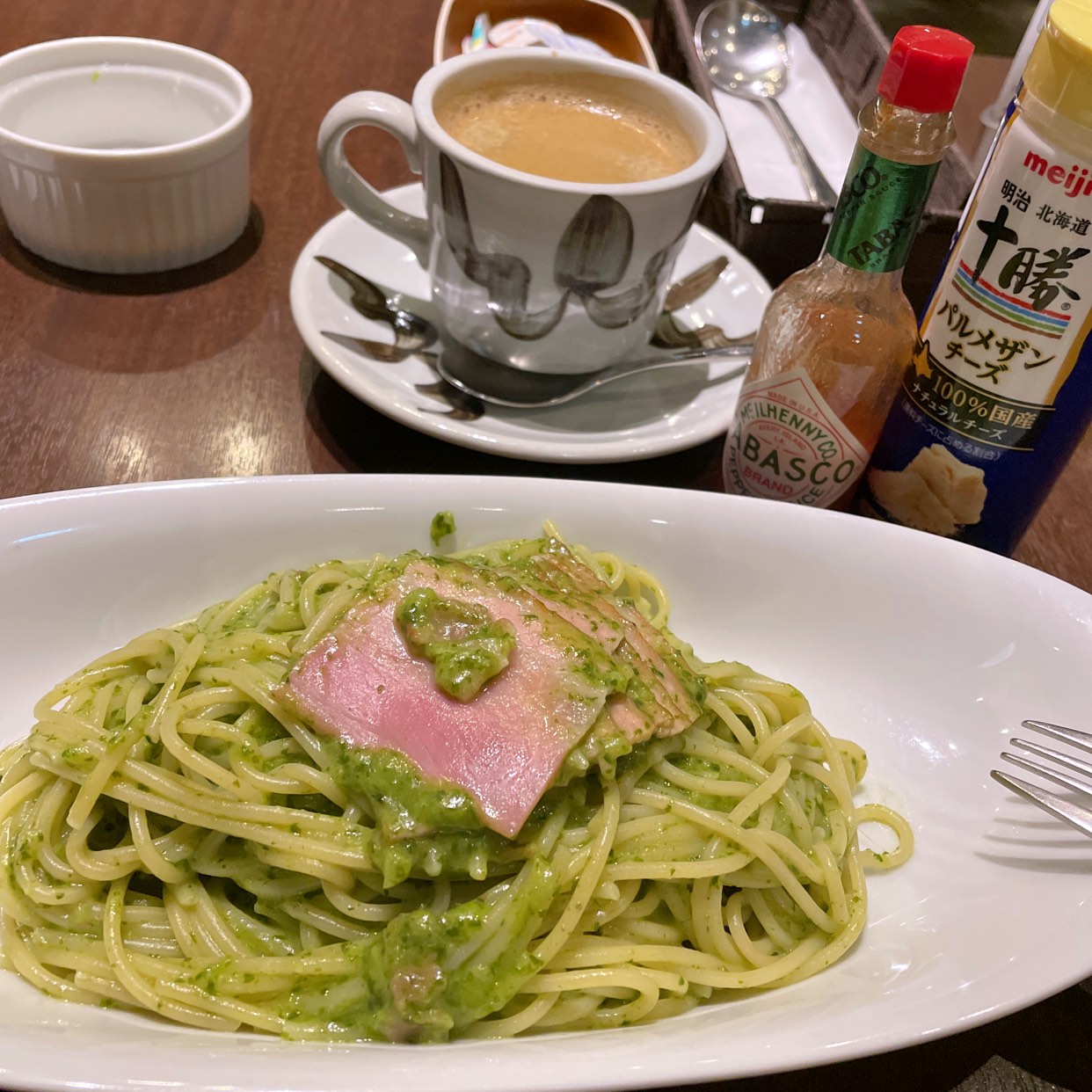 ミーヤカフェ cafe Miyama ミヤマ 渋谷東口駅前店(渋谷新南口/カフェ・スイーツ