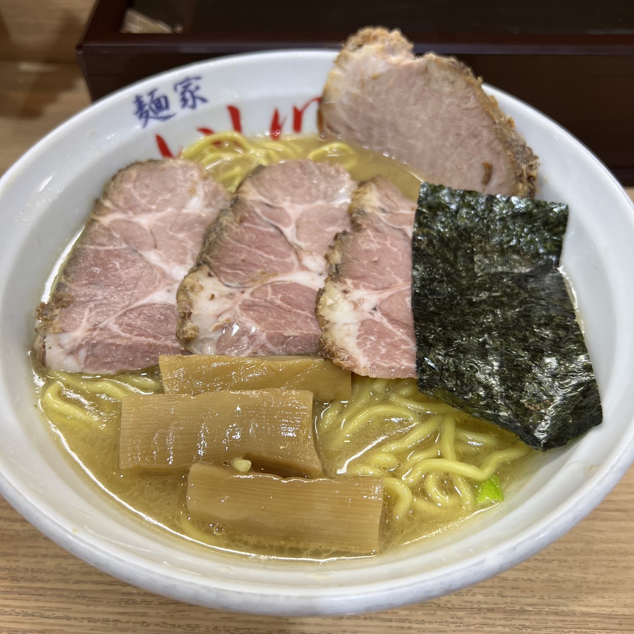 麺 家 いし 川