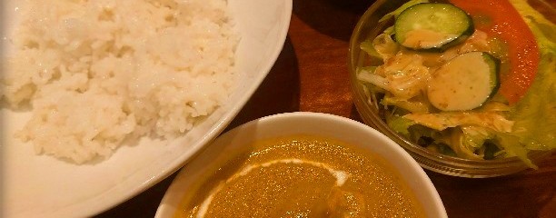 ミラン 西の京店