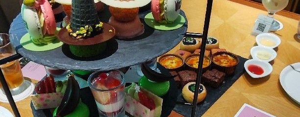 ラウンジ もみじ
