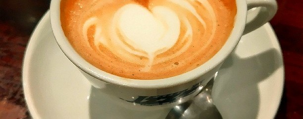 バール・オステリア・コムム