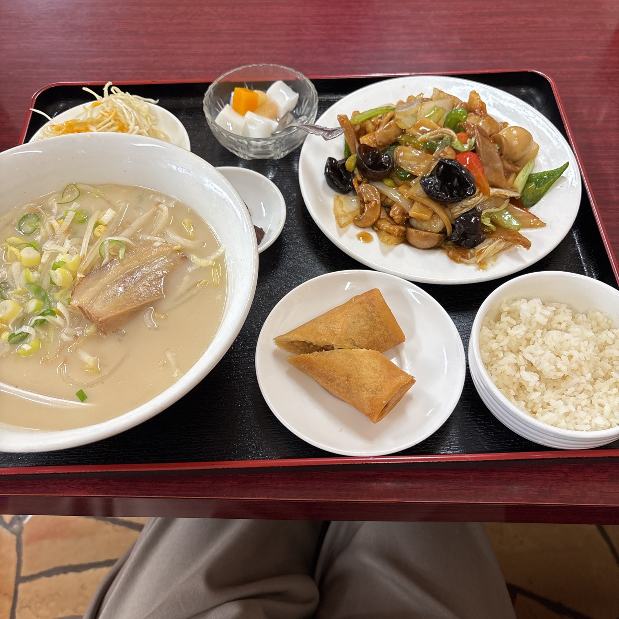 台湾 料理 嘉 宴 楼