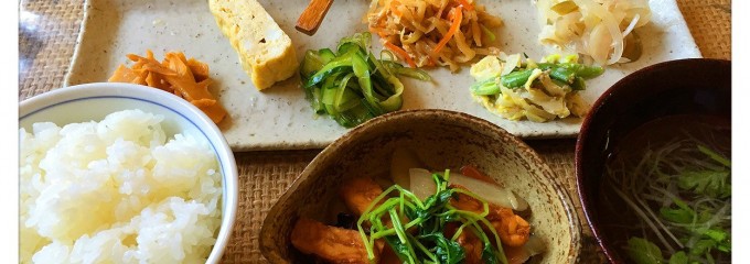 オーガニックカフェ たまりばーる