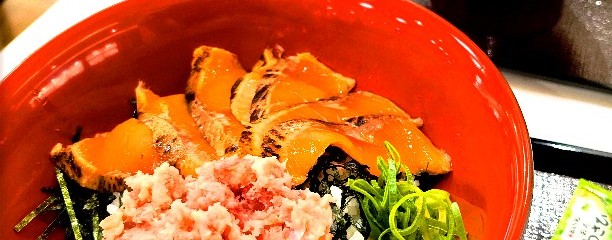 炙り牛カルビ ステーキ重 明尚苑 イオンモール高の原店
