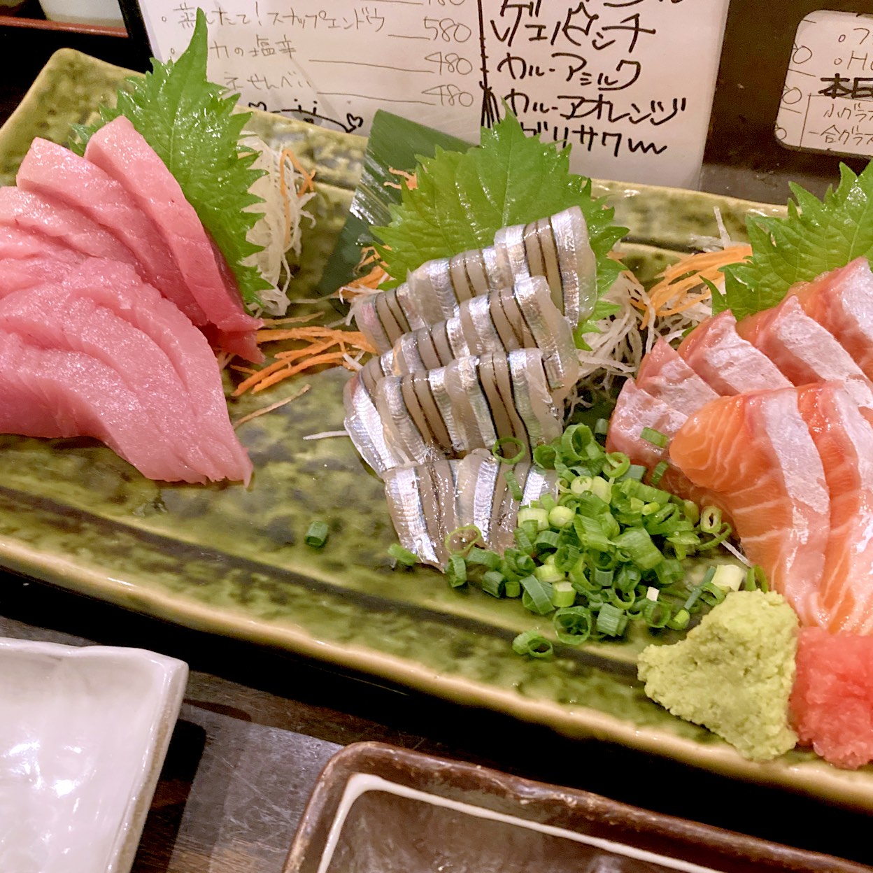 魚 貝 三昧 雛 2 号 店